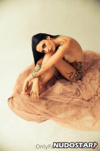 Inseniity OnlyFans Leaks (15 Photos)