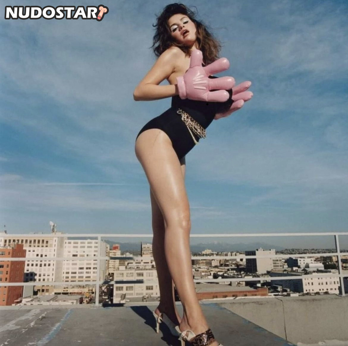 Selena Gomez Instagram Leaks (17 Photos)