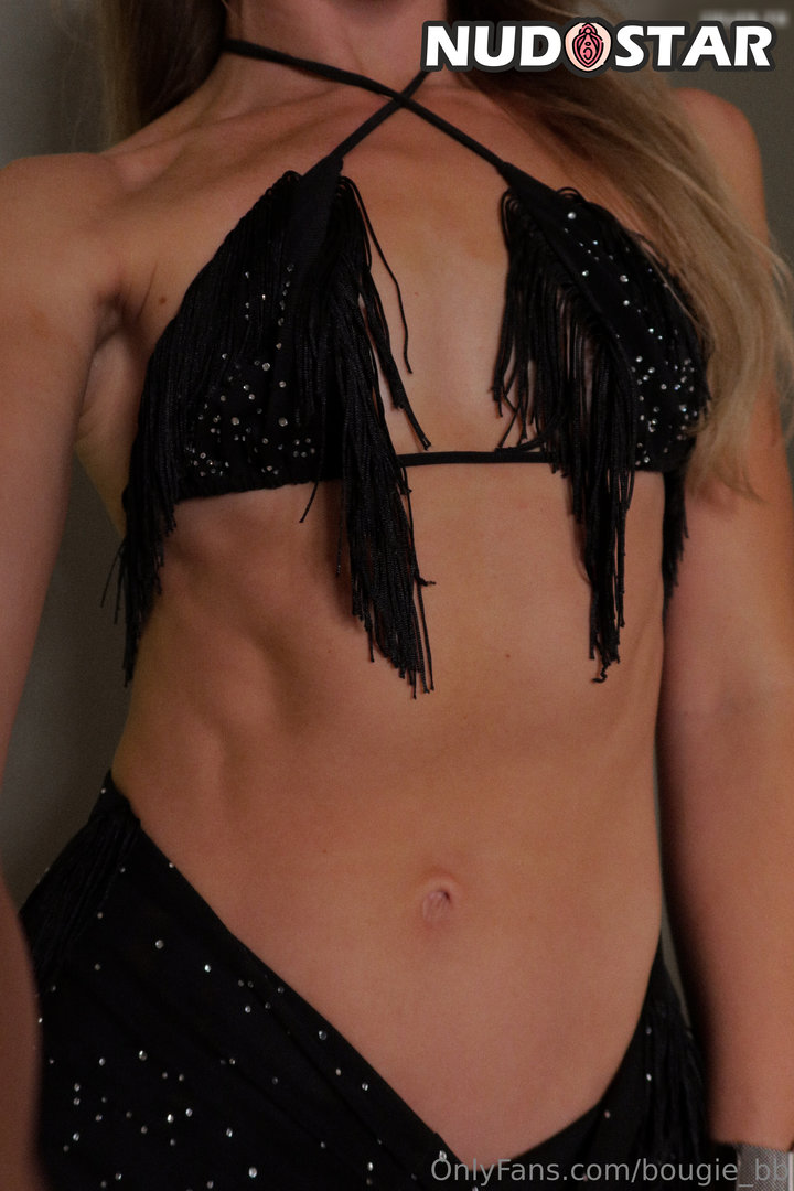 Bougie Bb OnlyFans Leaks (12 Photos)