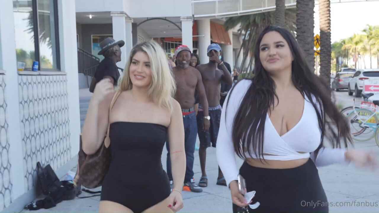 Fan Bus Jessy Ren BBC Sex Tape