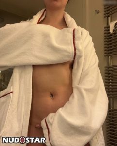 Juliaossendorf Leaks (14 Photos)