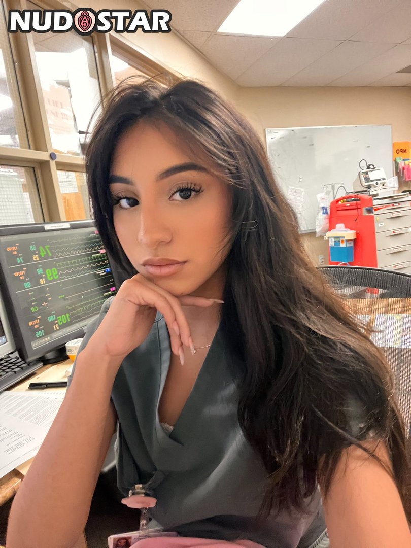 Savannahnoodlez Instagram Leaks (13 Photos)