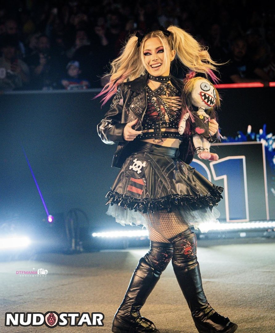 Alexa Bliss Instagram Leaks (10 Photos)