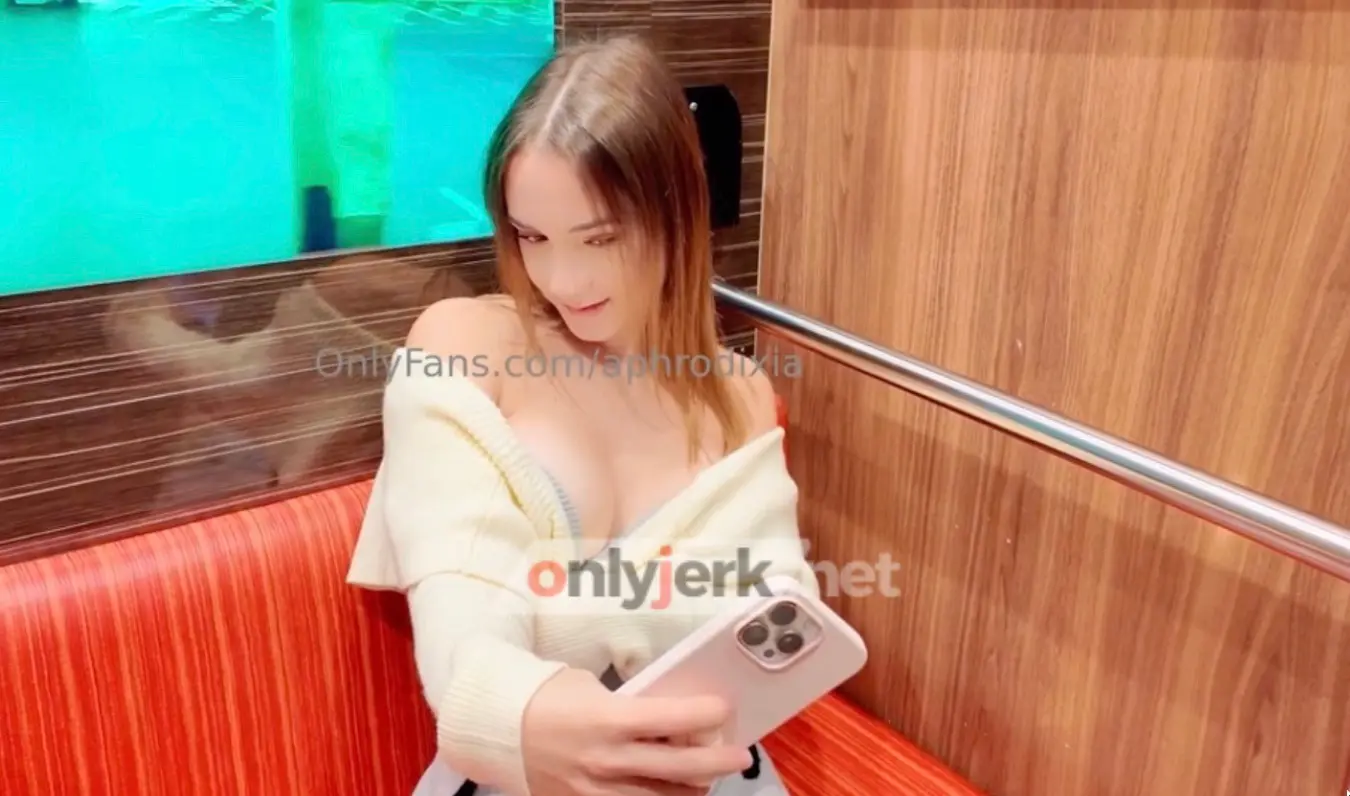 Aphrodixia – Suck And Fuck In The Subway