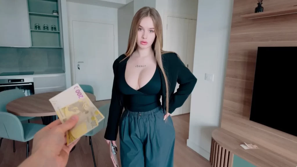 ComaTozze | Real Estate Agent Have Sex For Money