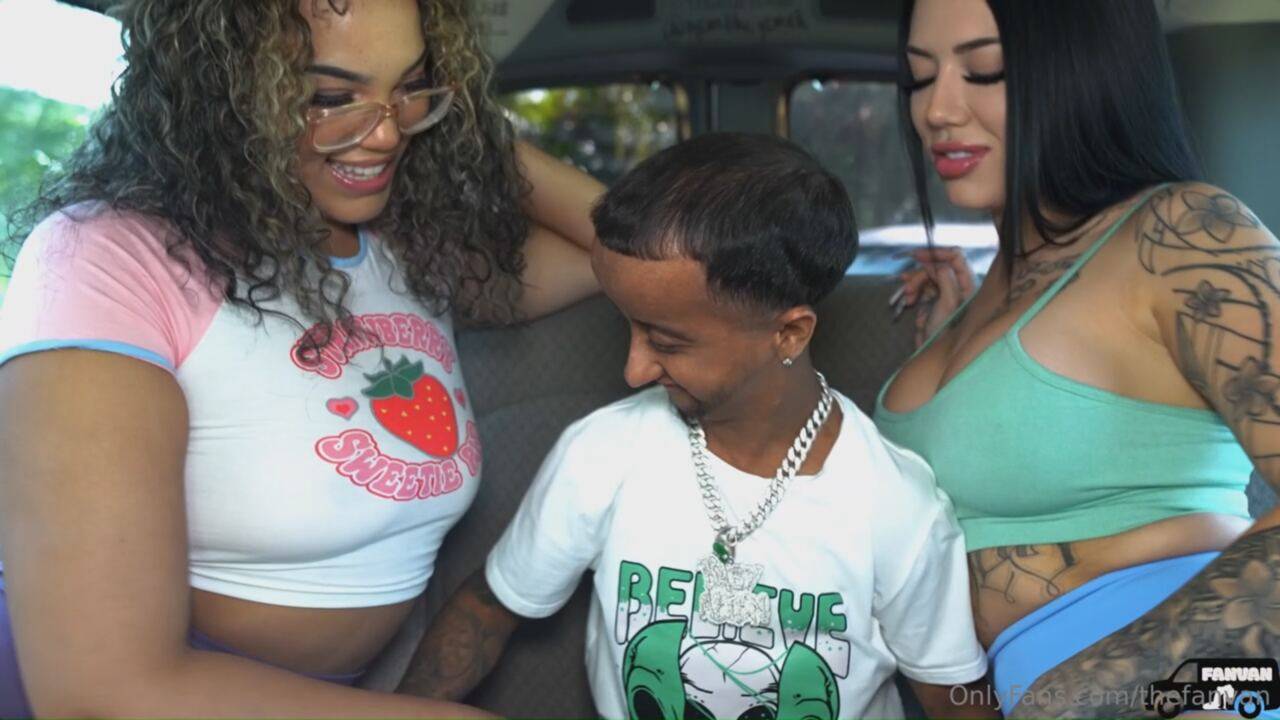 Baby Alien Fucks 2 Girls On The Bus Video Leaked