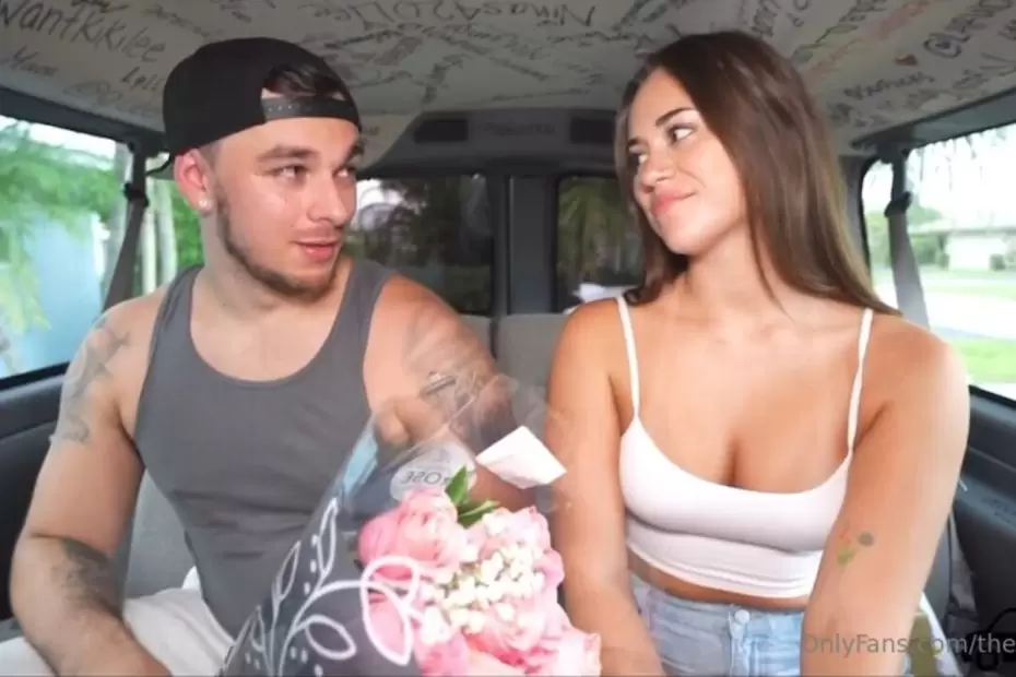 Fan Bus Jadeteen Sextape Video Leaked